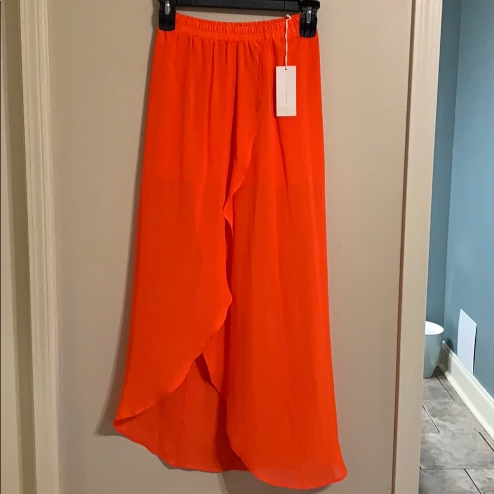 Brand new- skirt